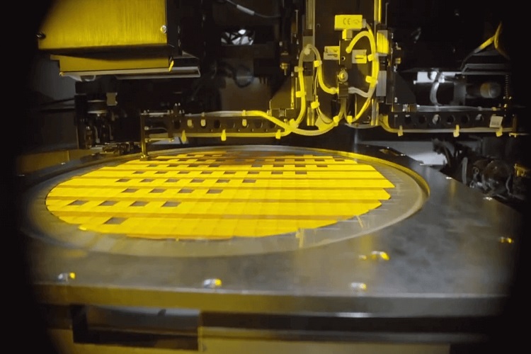 پردازندههای پنج نانومتری AMD Zen 4 تا سال ۲۰۲۱ به بازار میآیند