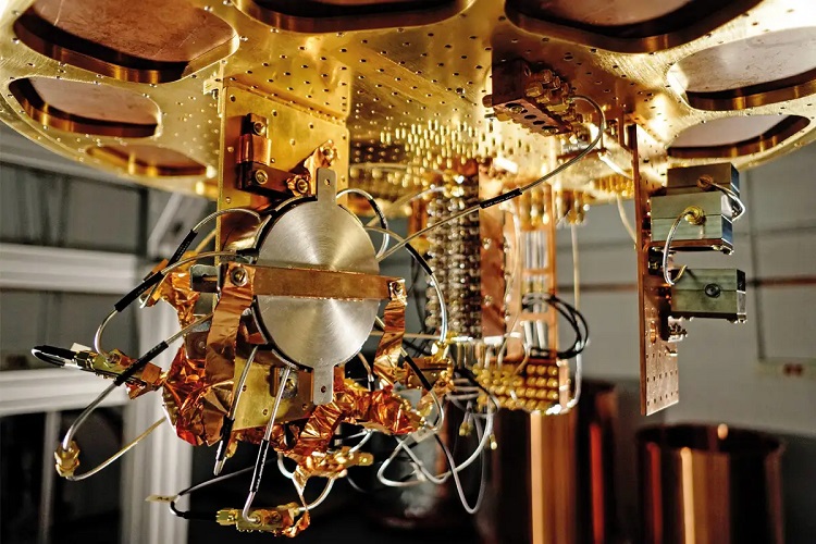 آمازون امکان استفاده از کامپیوترهای کوانتومی را فراهم می‌کند 